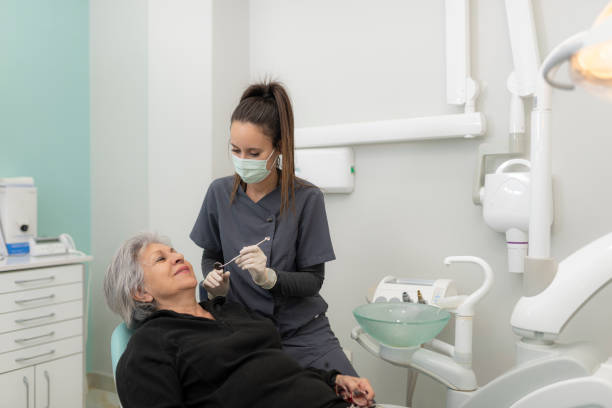 Best Urgent Tooth Repair  in Earlham, IA