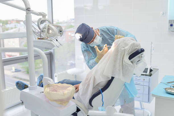 Best Cracked Tooth Emergency Dentist  in Earlham, IA